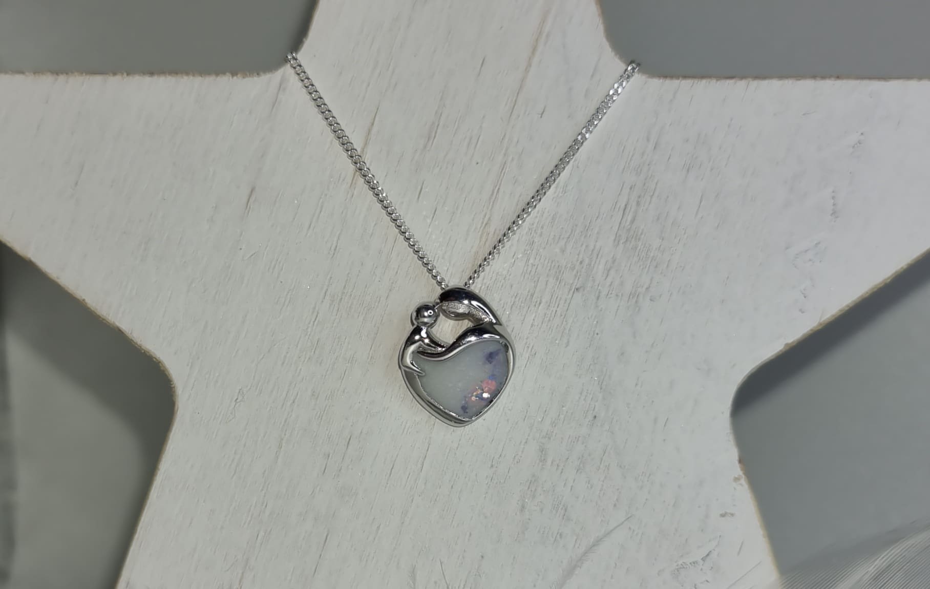 A Mothers Bond Necklace - Sterling Silver Pendant and Chain - Image 2